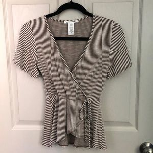 Woman’s XS Blouse
